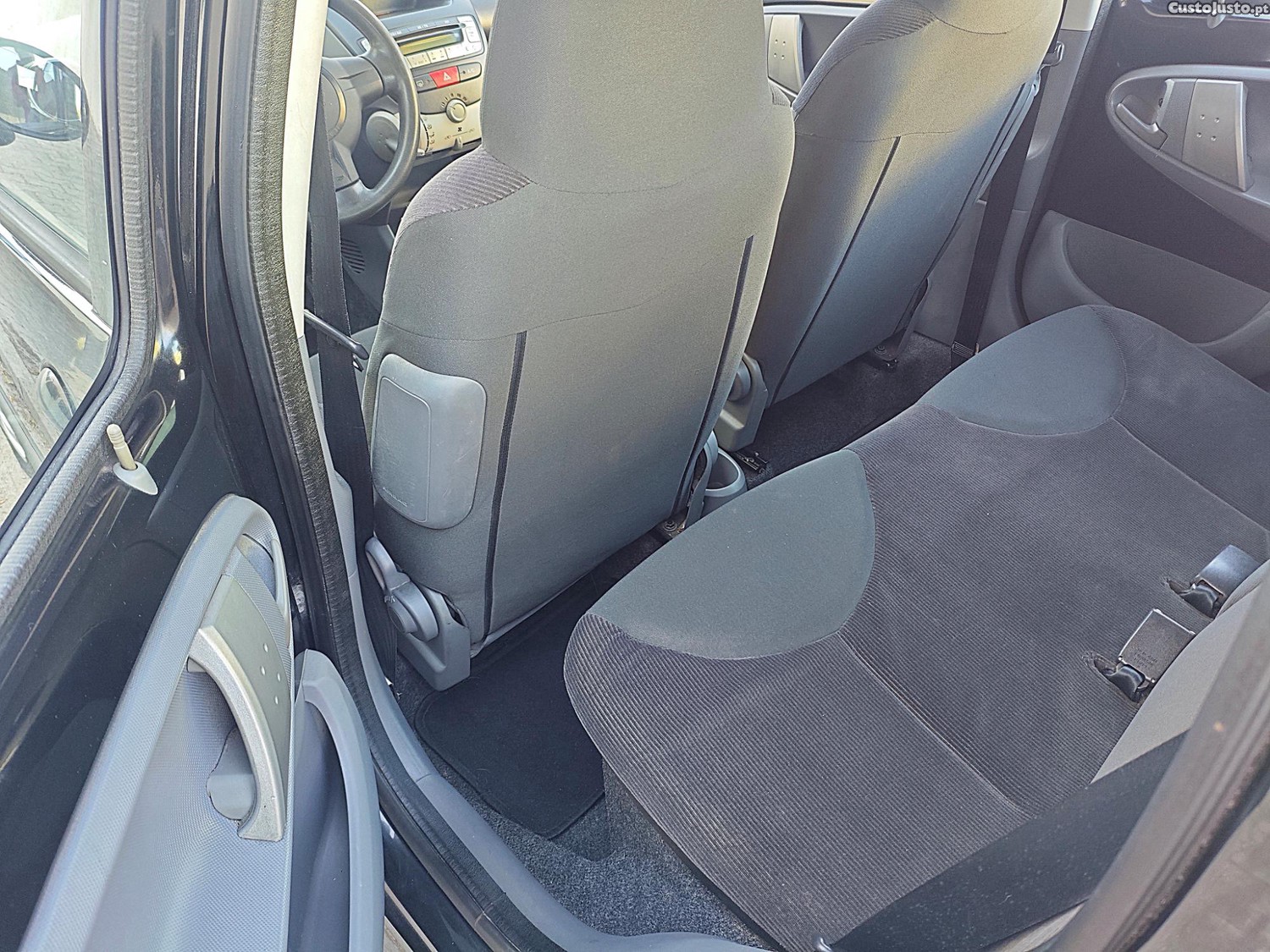 Citroën C1 1.0 - A/C - 07 foto 4