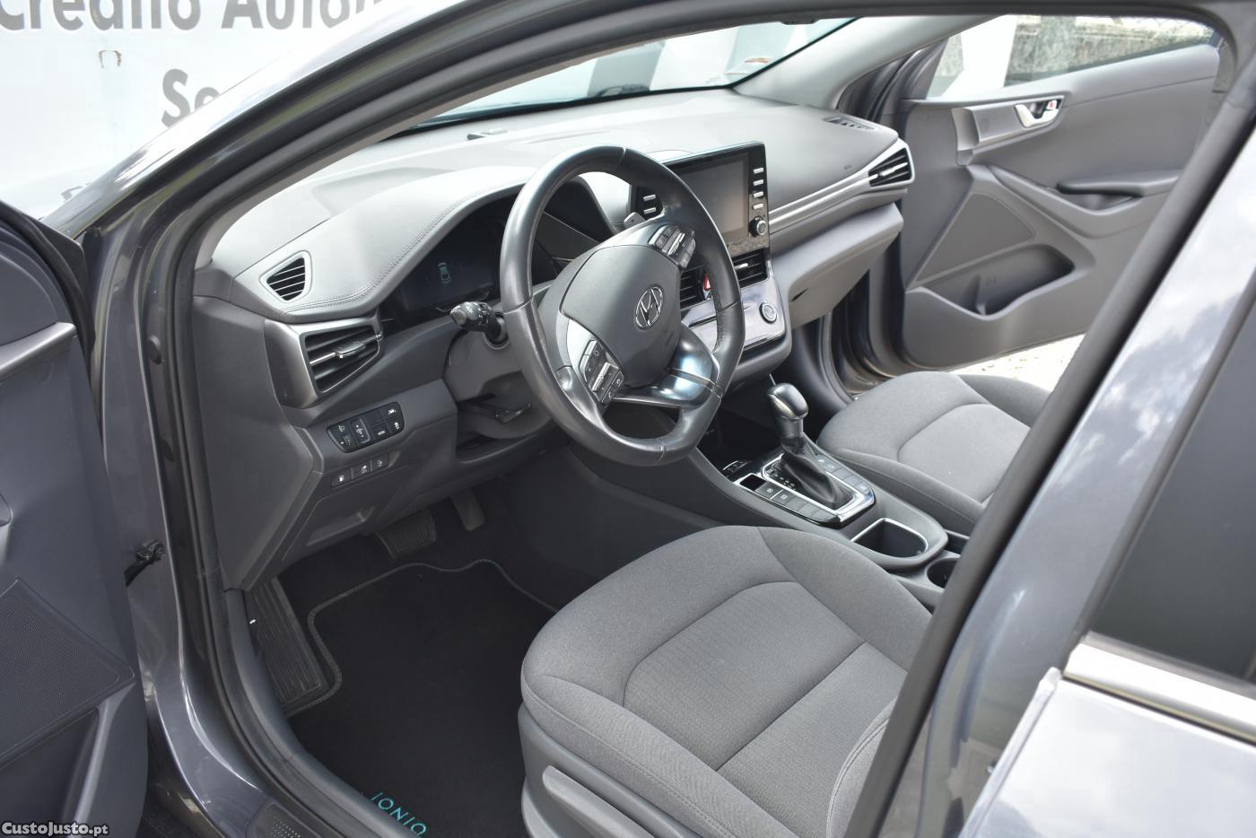 Hyundai IONIQ 1.6 GDI PHEV — fotografia 8