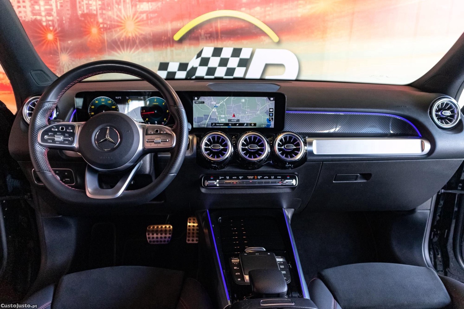 Mercedes-Benz GLB 220 D AMG LINE 7 Lugares — fotografia 13