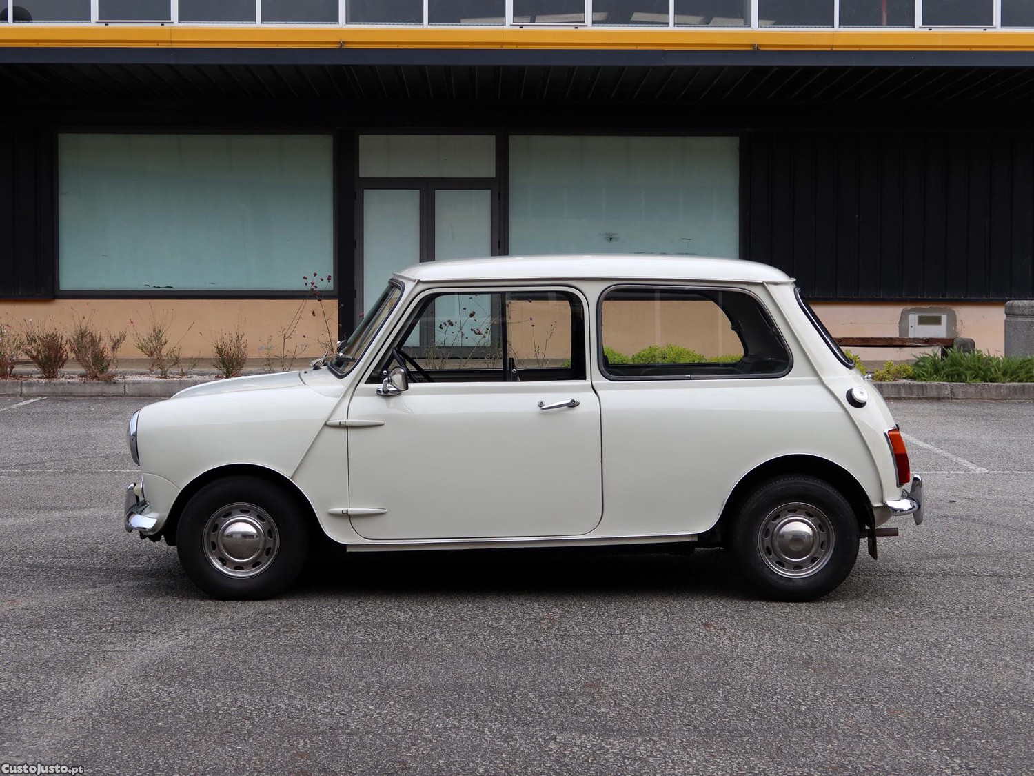Austin Mini 1000 Super Deluxe — fotografia 17