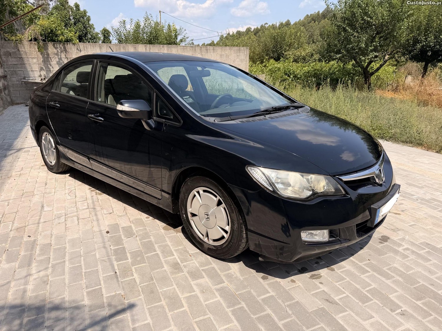 Honda Civic 1.3 Hybrid — fotografia 8