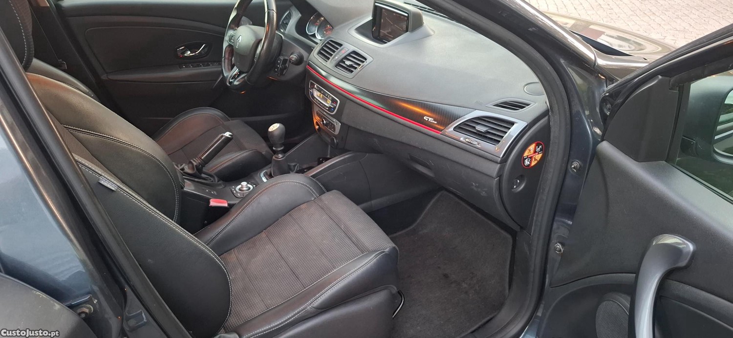 Renault Mégane 1.5 Gt line.   Ac carregado — photo 2