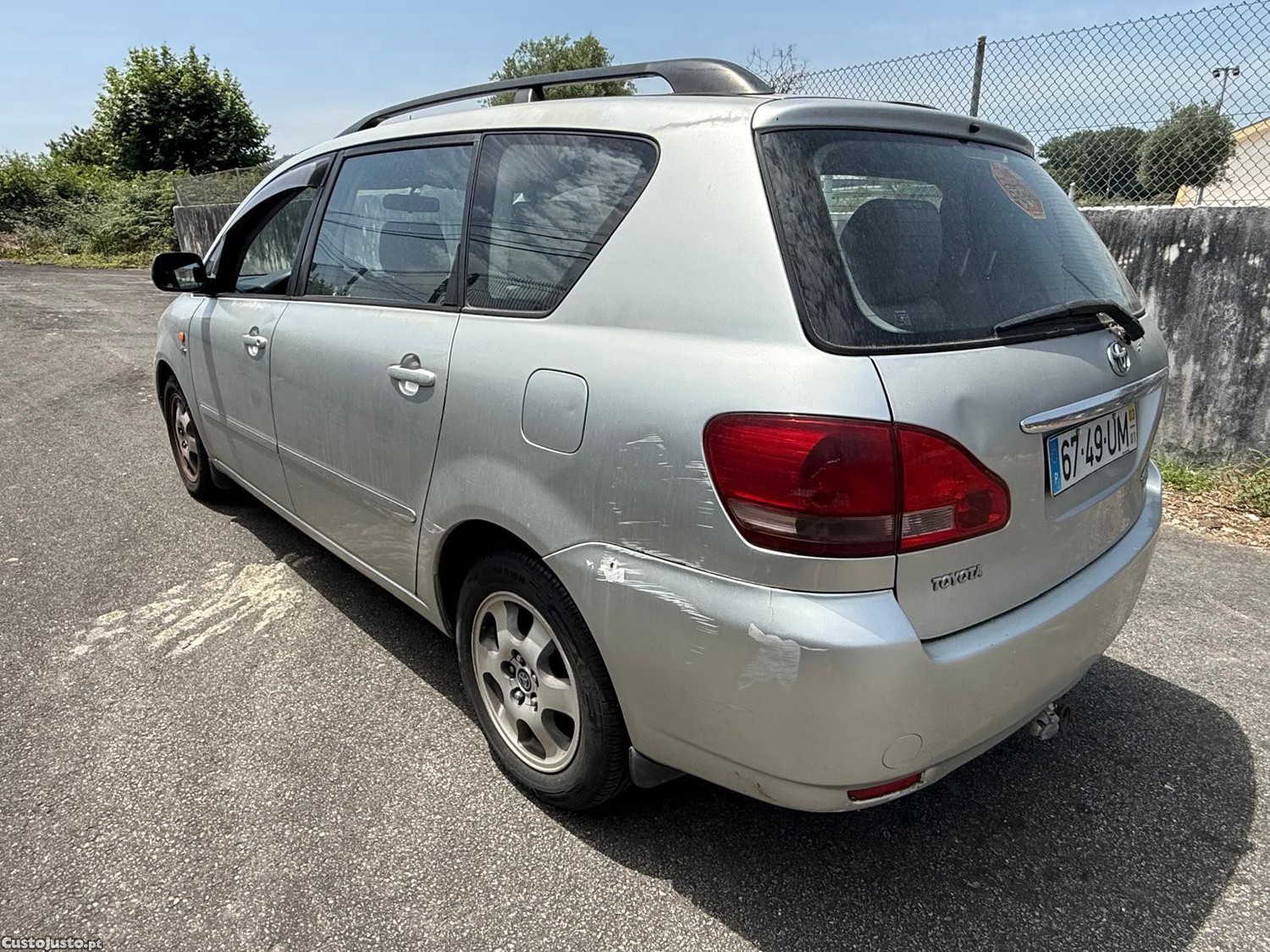 Toyota Avensis 2.0TD VERSUS — fotografia 9