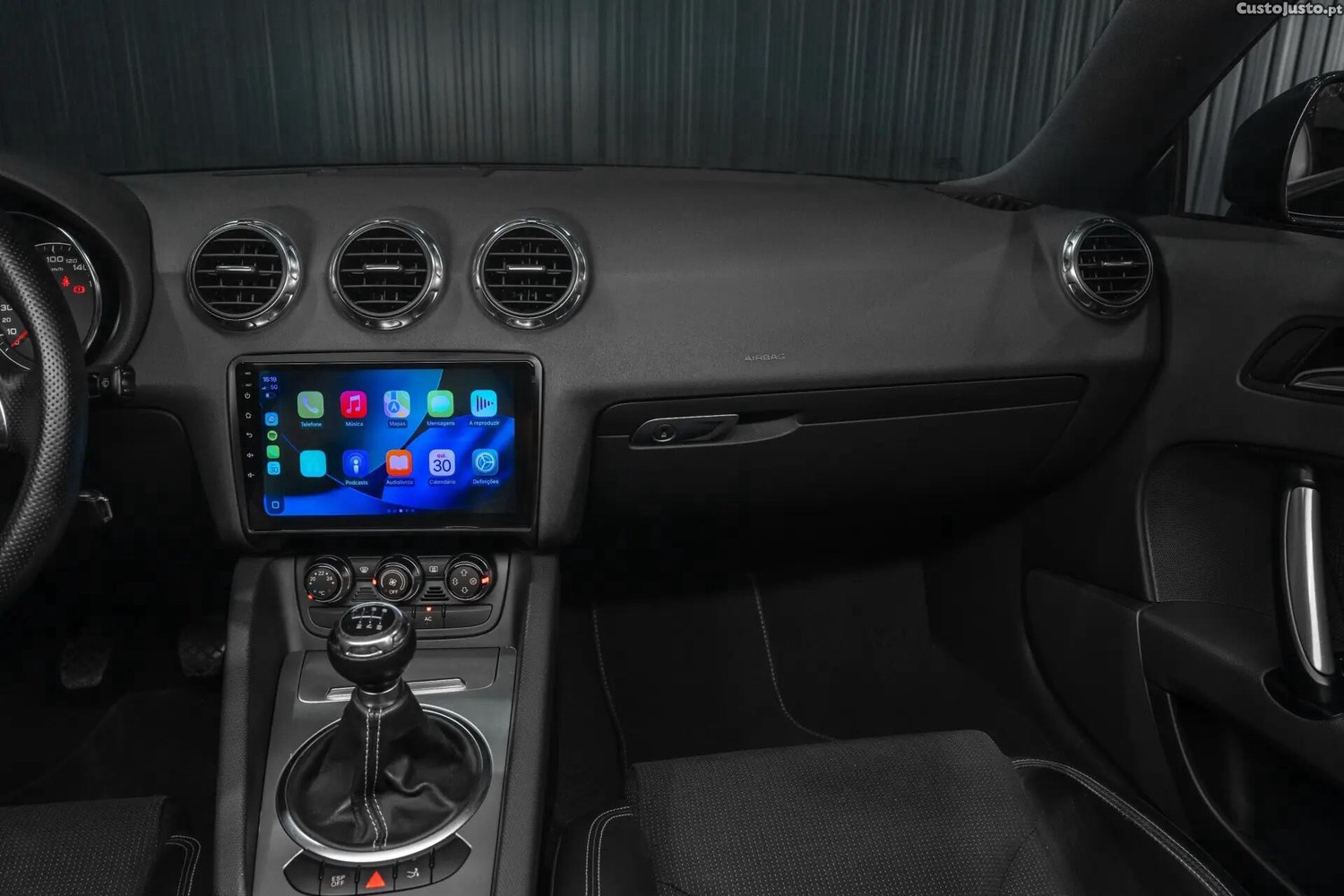 Audi TT 2.0 TFSI S-line — fotografia 18