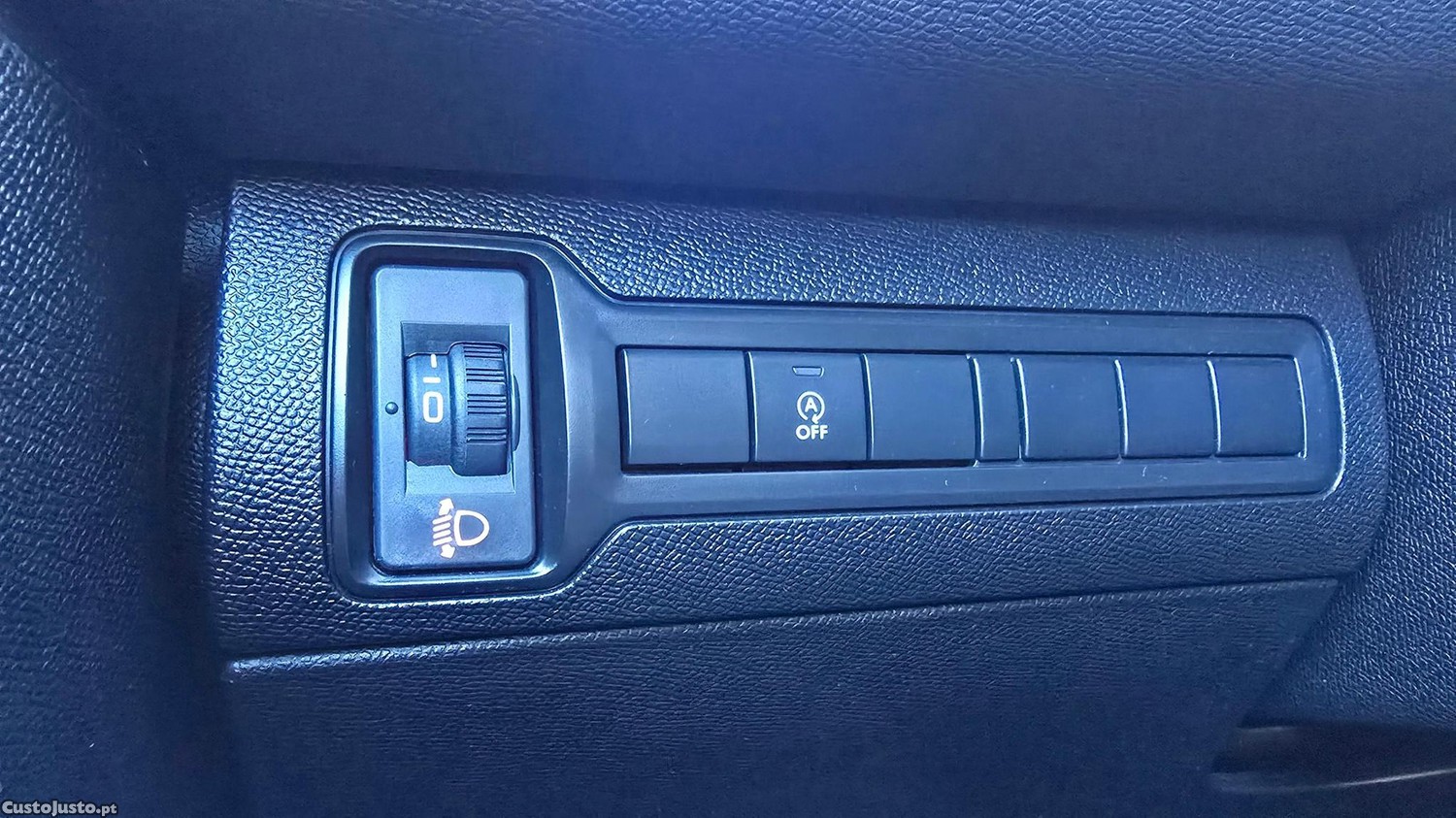 Peugeot 308 1.5 BlueHDi Style — fotografia 20