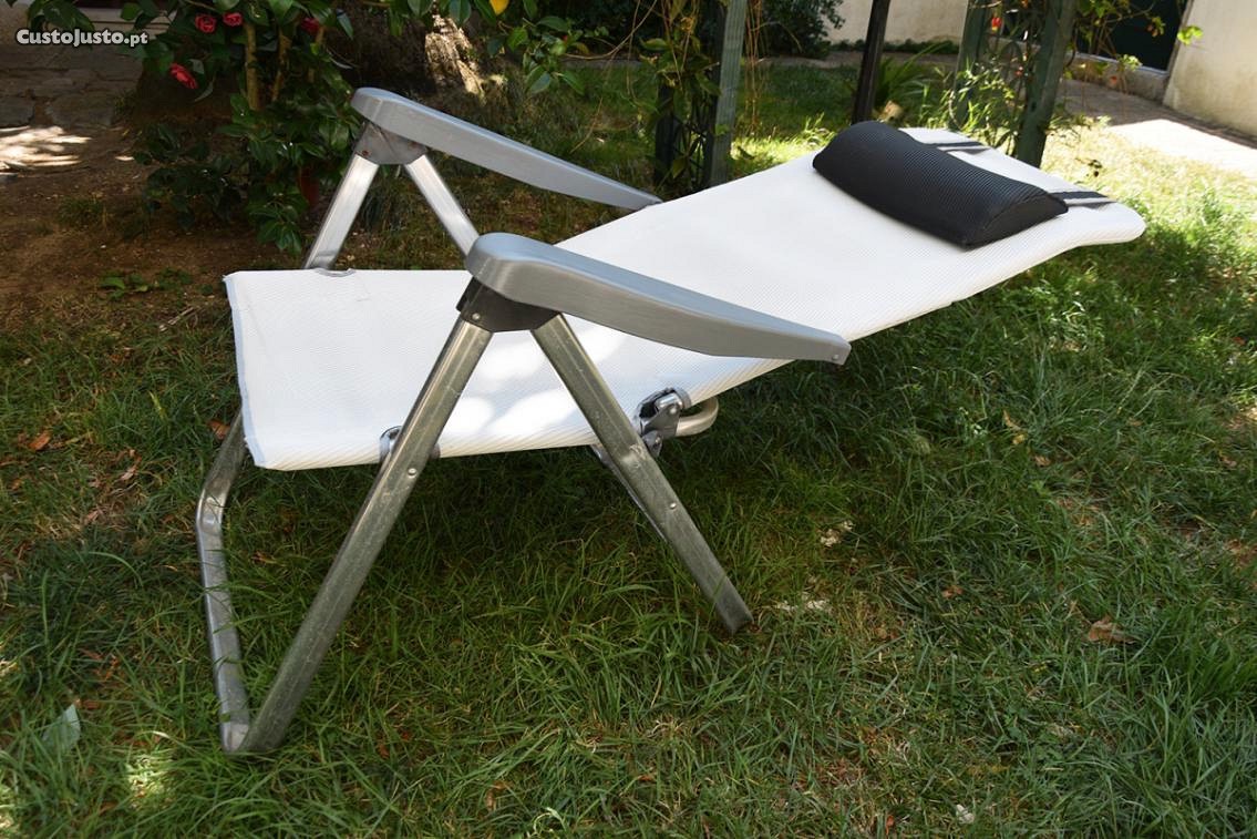 Cadeira espreguiçadeira branca Alumínio
