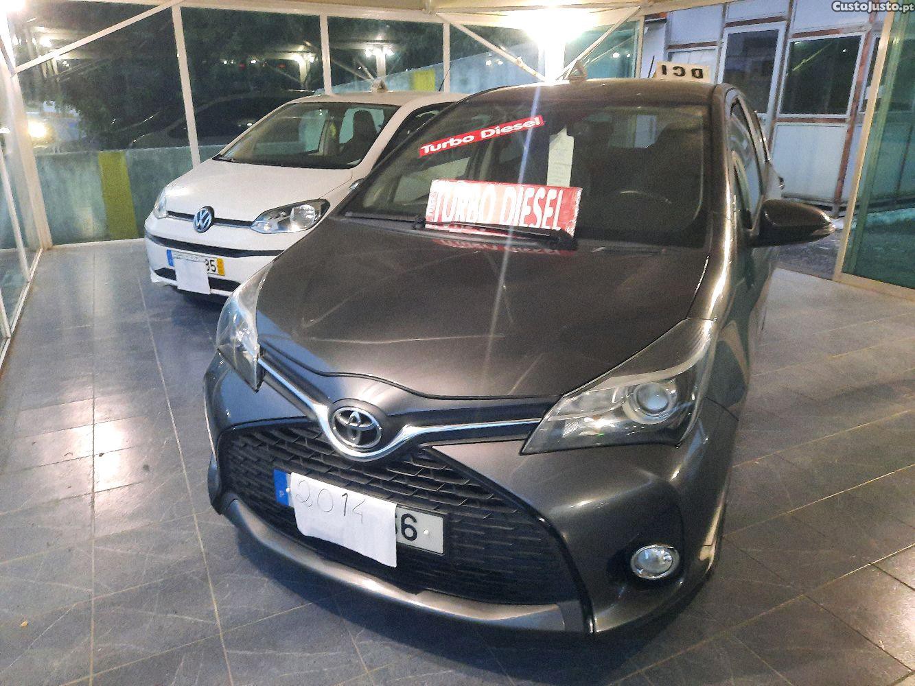 Toyota Yaris 1.4 D4D — fotografia 6