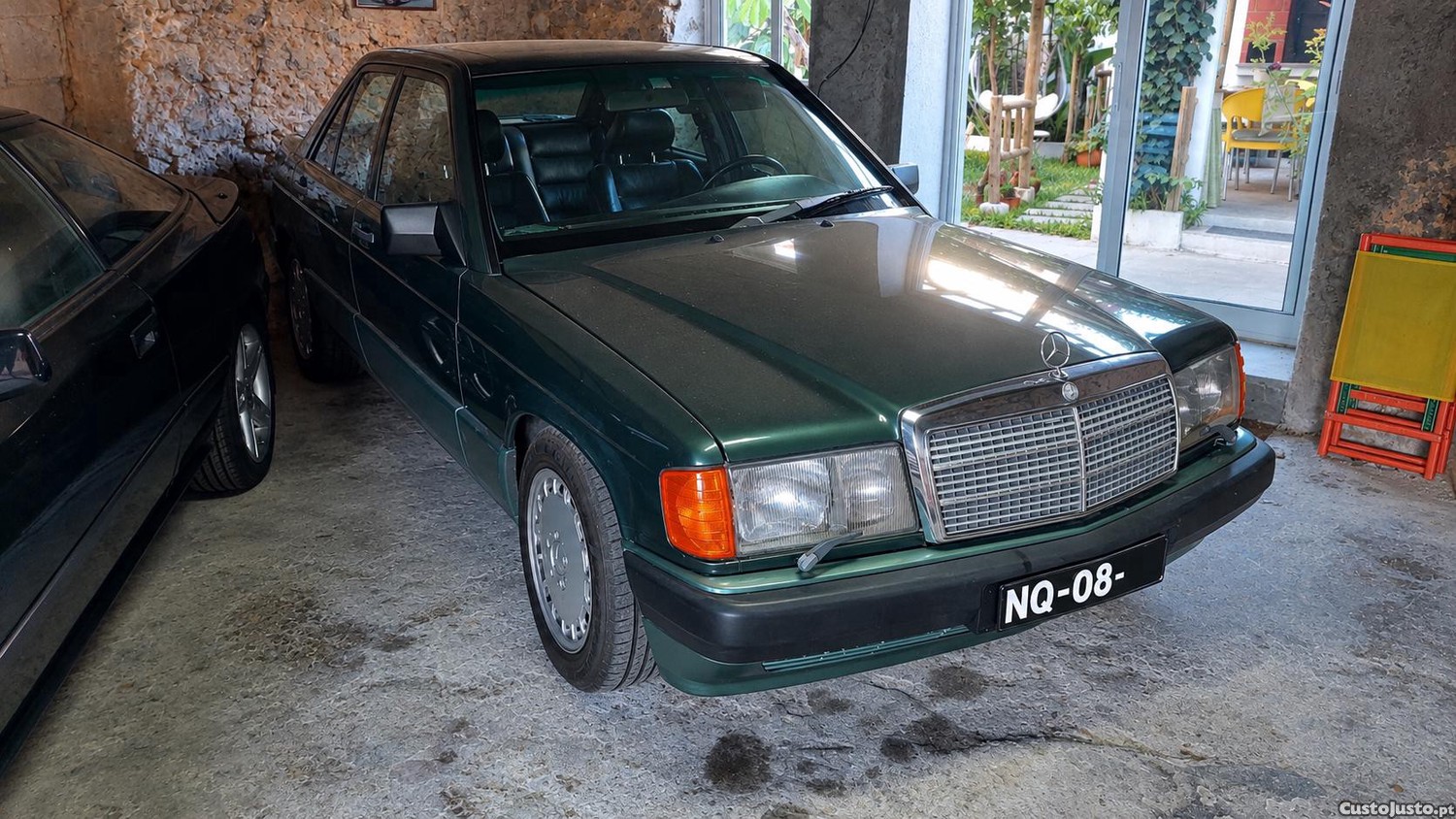 Mercedes-Benz 190 2.6 E — fotografia 11