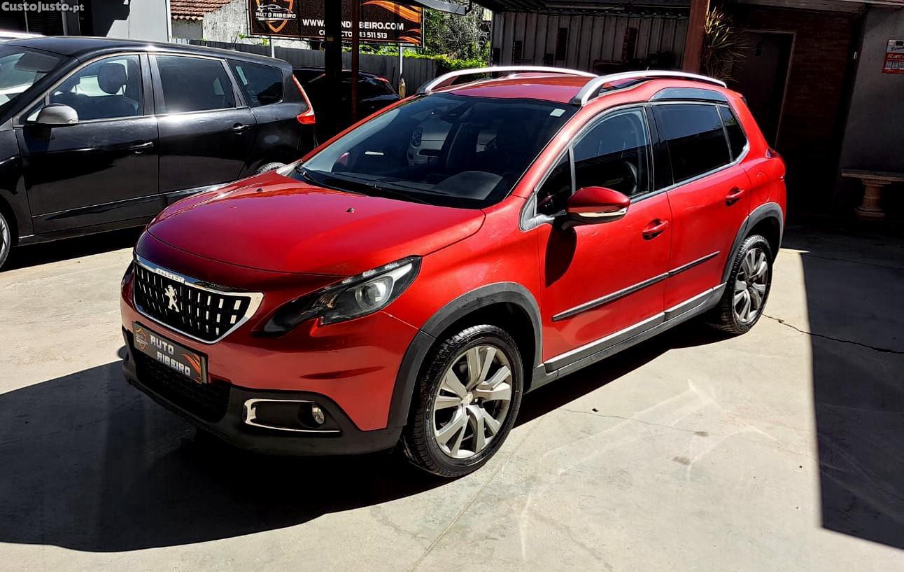 Peugeot 2008 1.2 PureTech Allure — fotografia 15