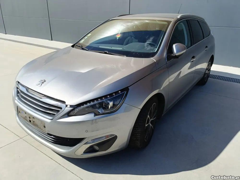 Peugeot 308 2.0 BlueHDi 150 (110 kW / 150 cv) [03.2014 - 06.2021] - 15 foto 2