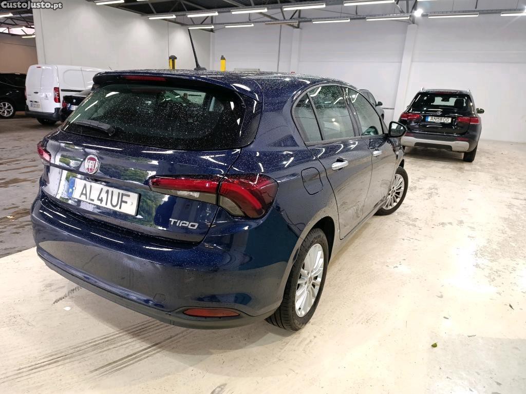 Fiat Tipo 1.3 M-Jet Life — fotografia 26