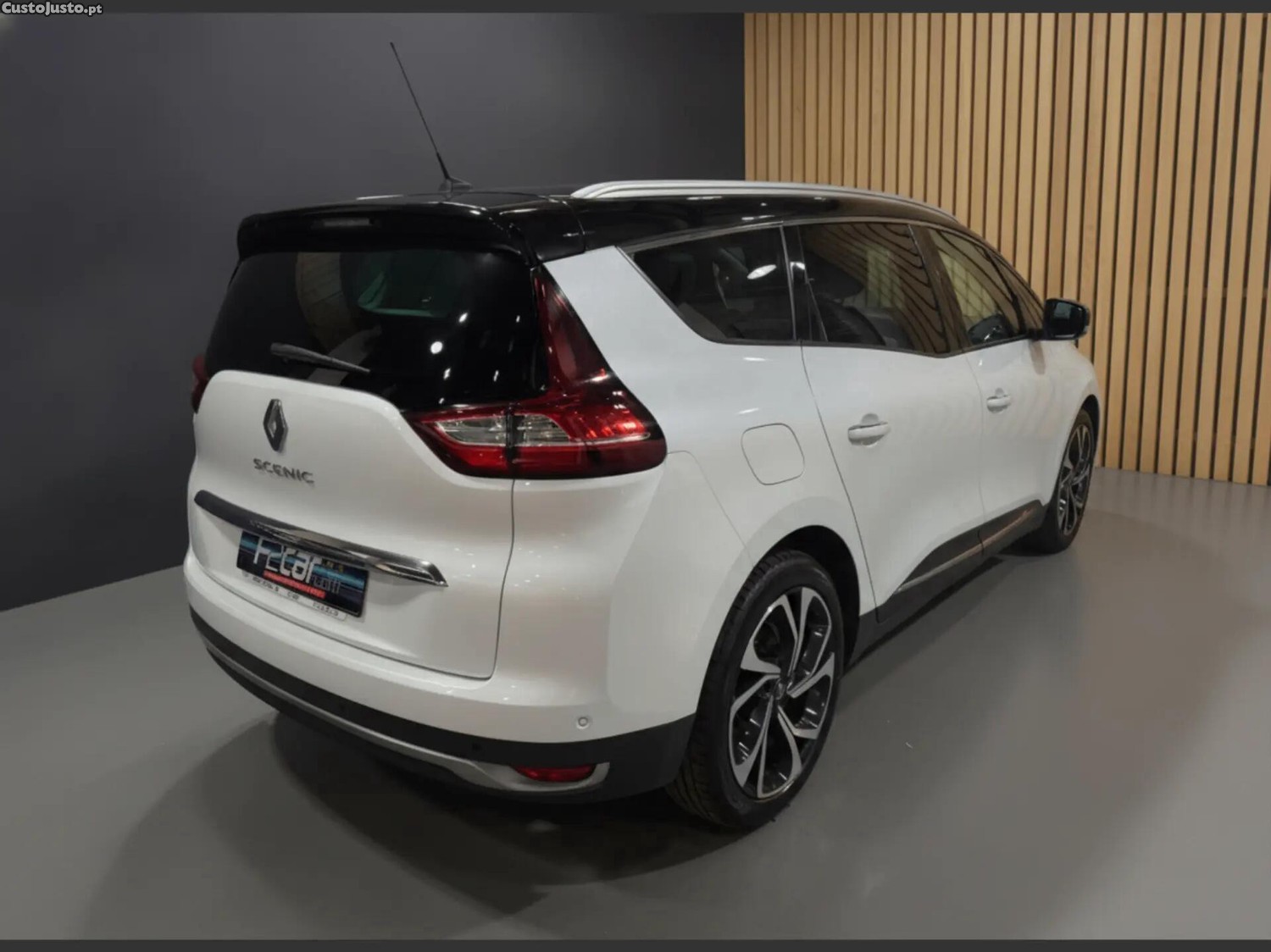 Renault Grand Scénic ENERGY dCi 160 EDC BOSE EDITION — fotografia 6