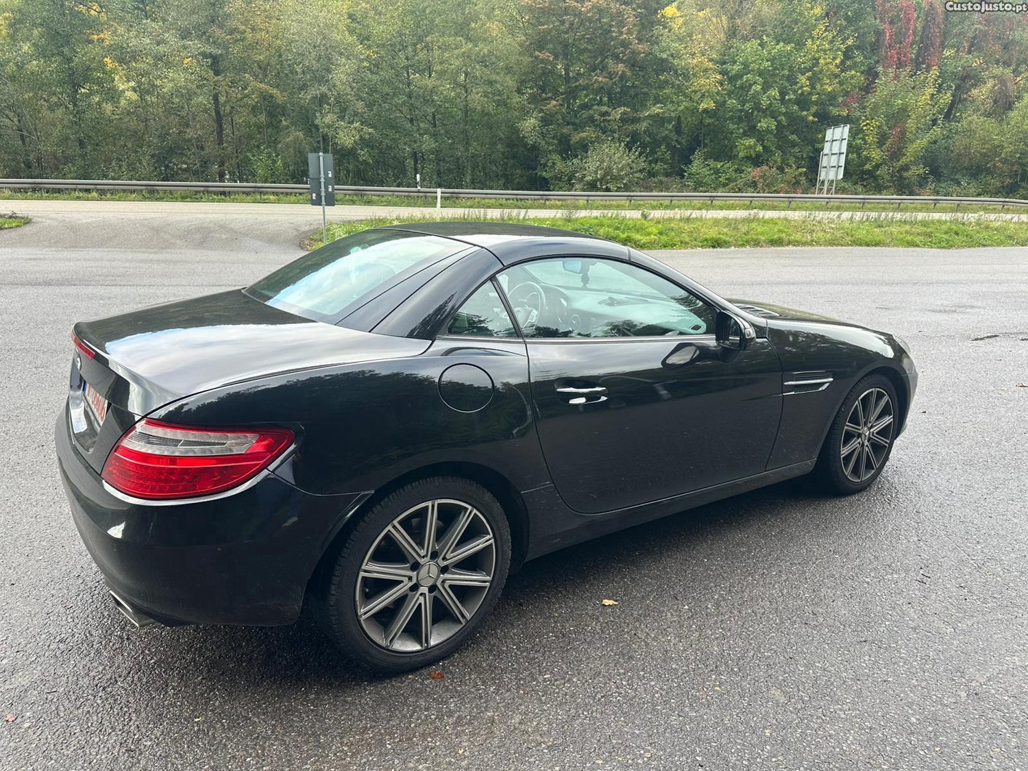 Mercedes-Benz SLK 250 Cabrio — fotografia 4