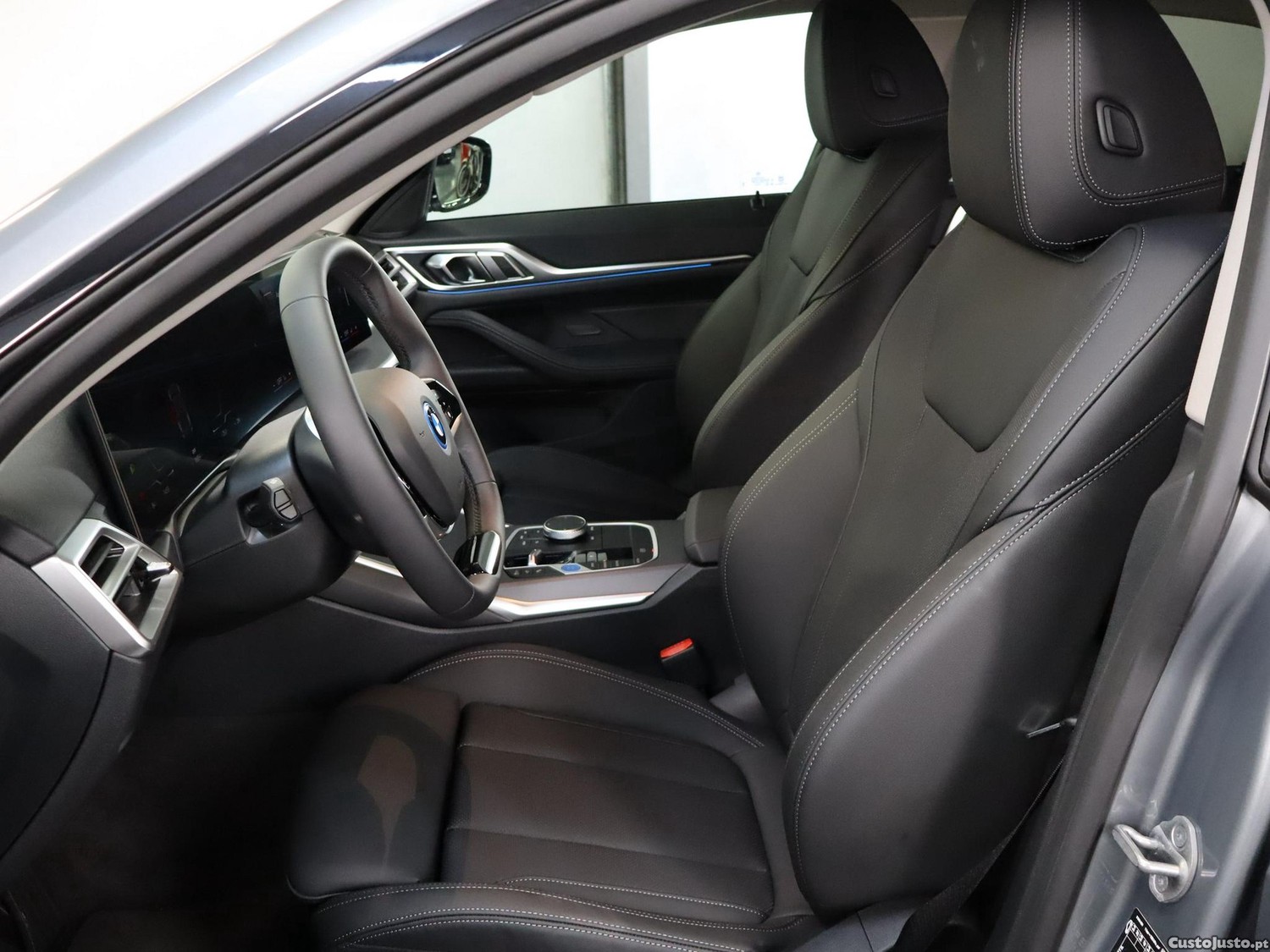BMW i4 eDrive40 — fotografia 18