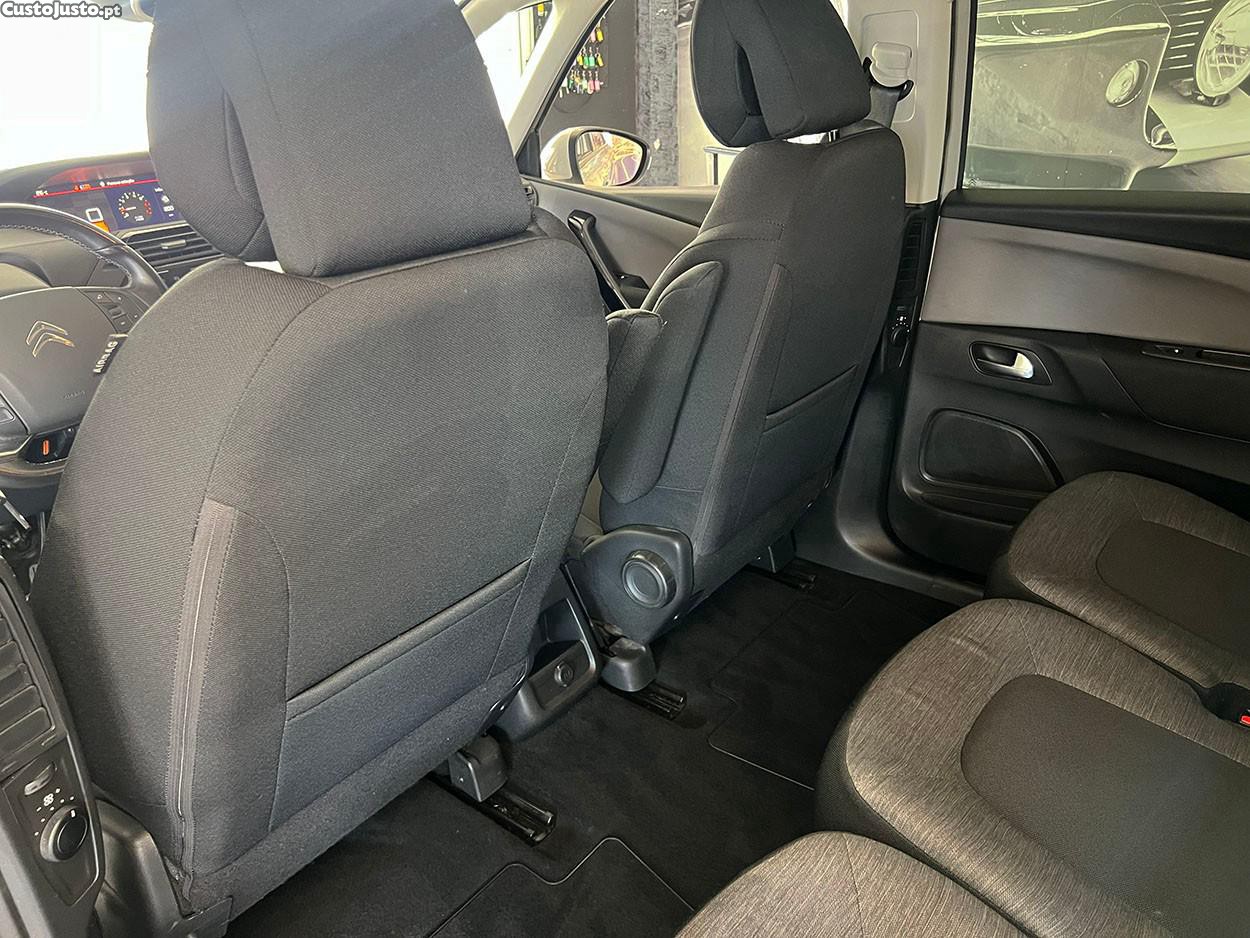 Citroën C4 Spacetourer 1.5 BlueHDi Feel — fotografia 5