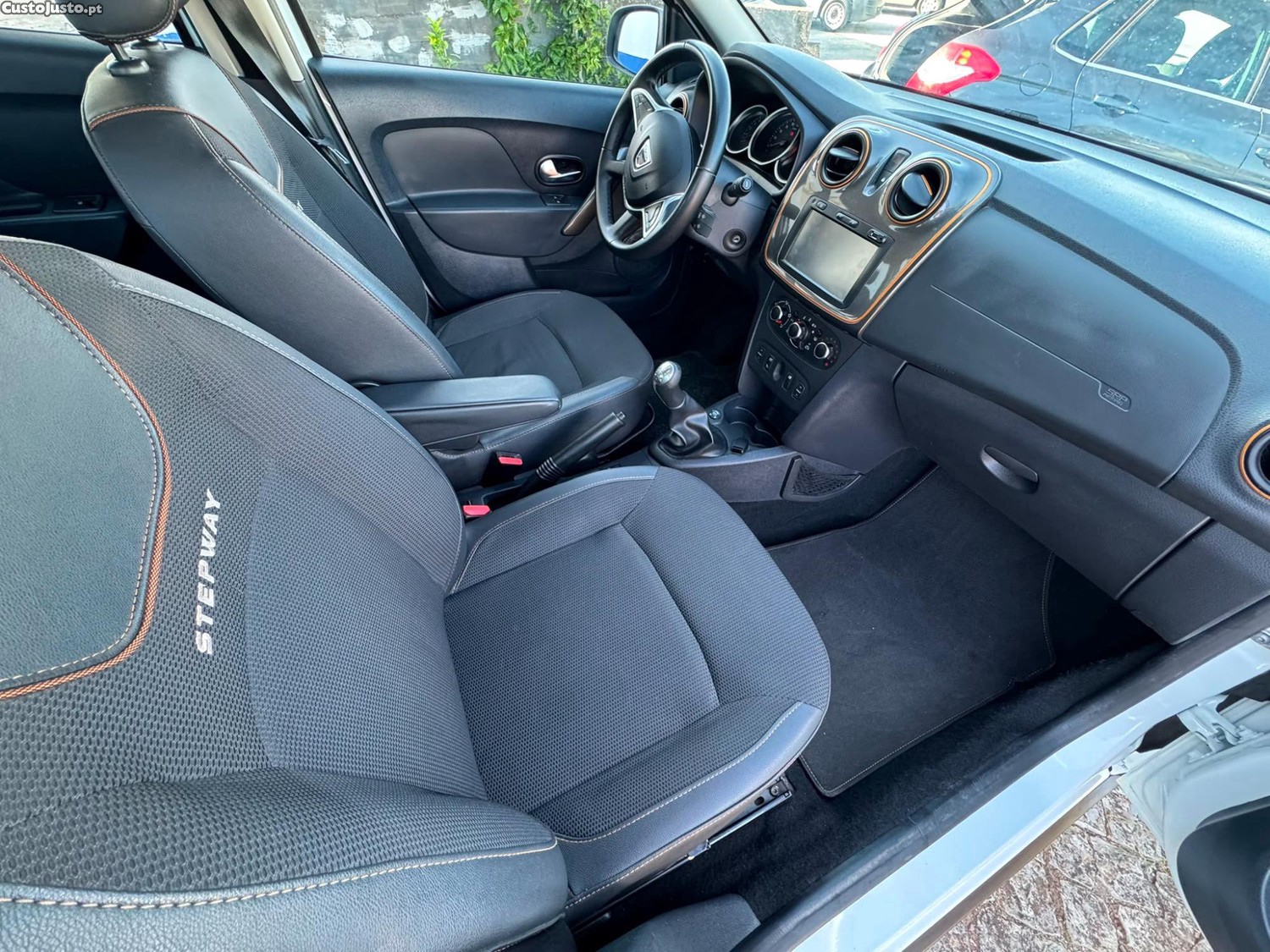 Dacia Sandero TCE GPL — fotografia 3