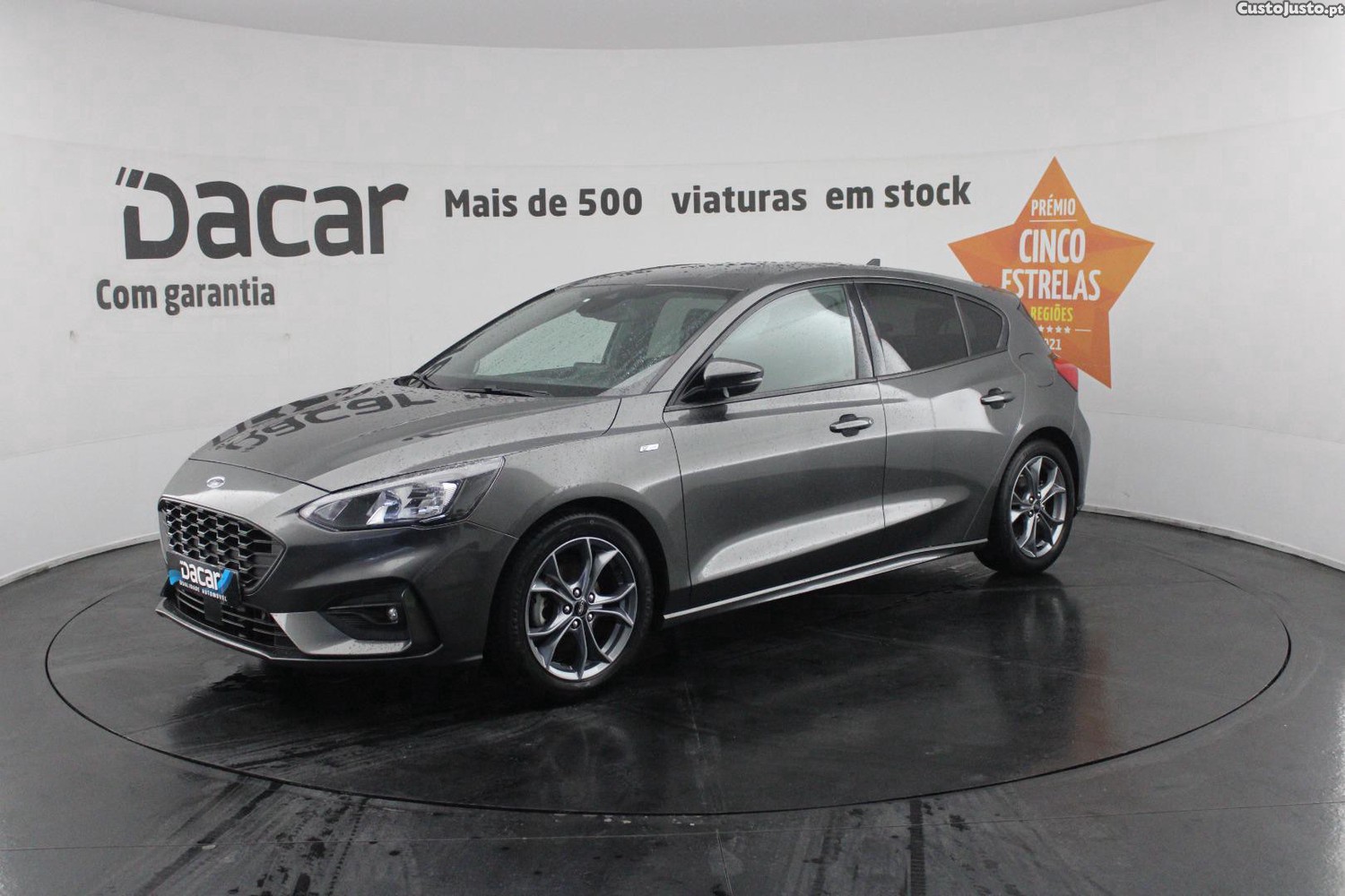 Ford Focus 1.0 ECOBOOST ST-LINE — fotografia 34