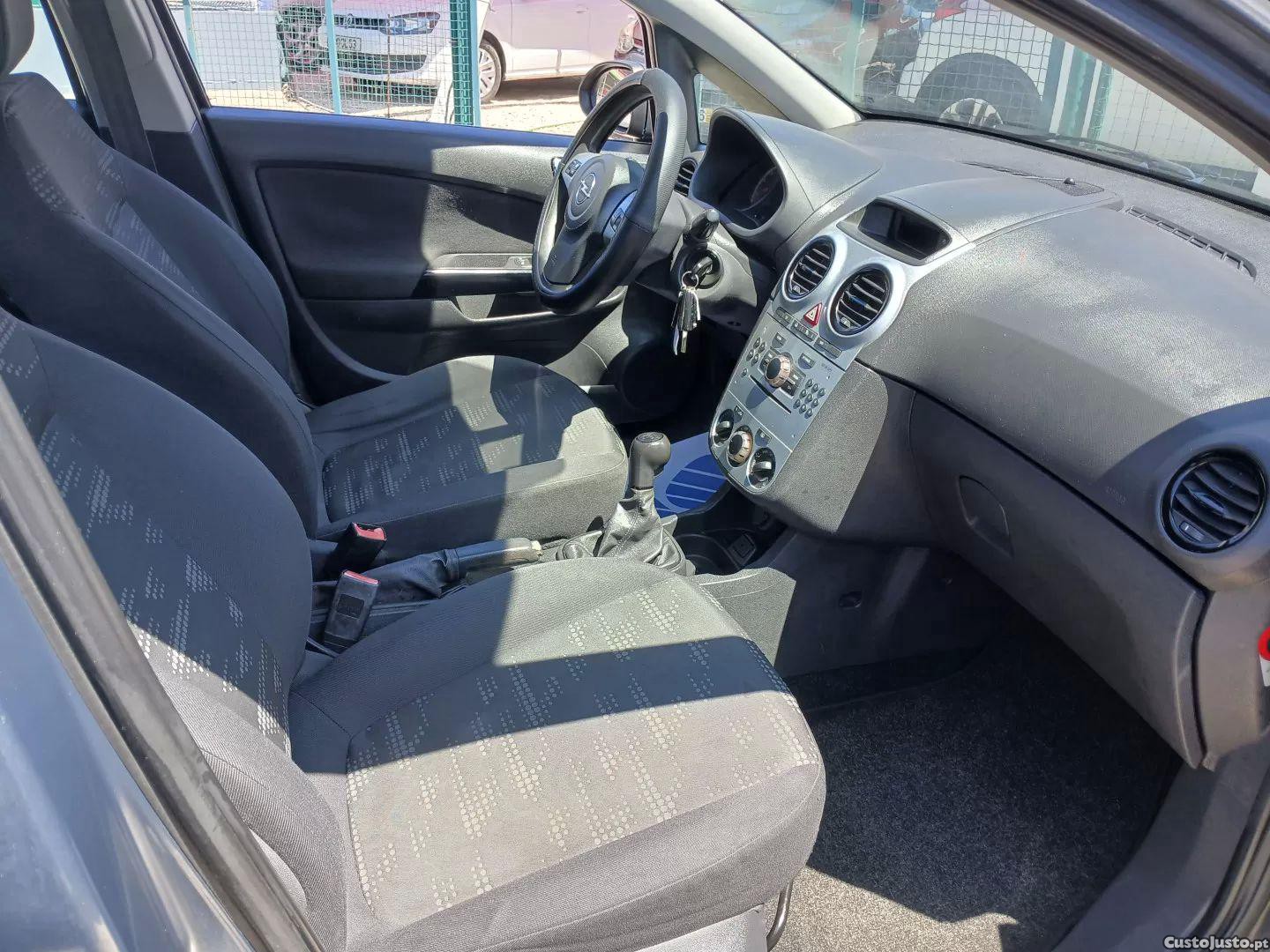 Opel Corsa 1.2 enjoy — fotografia 5