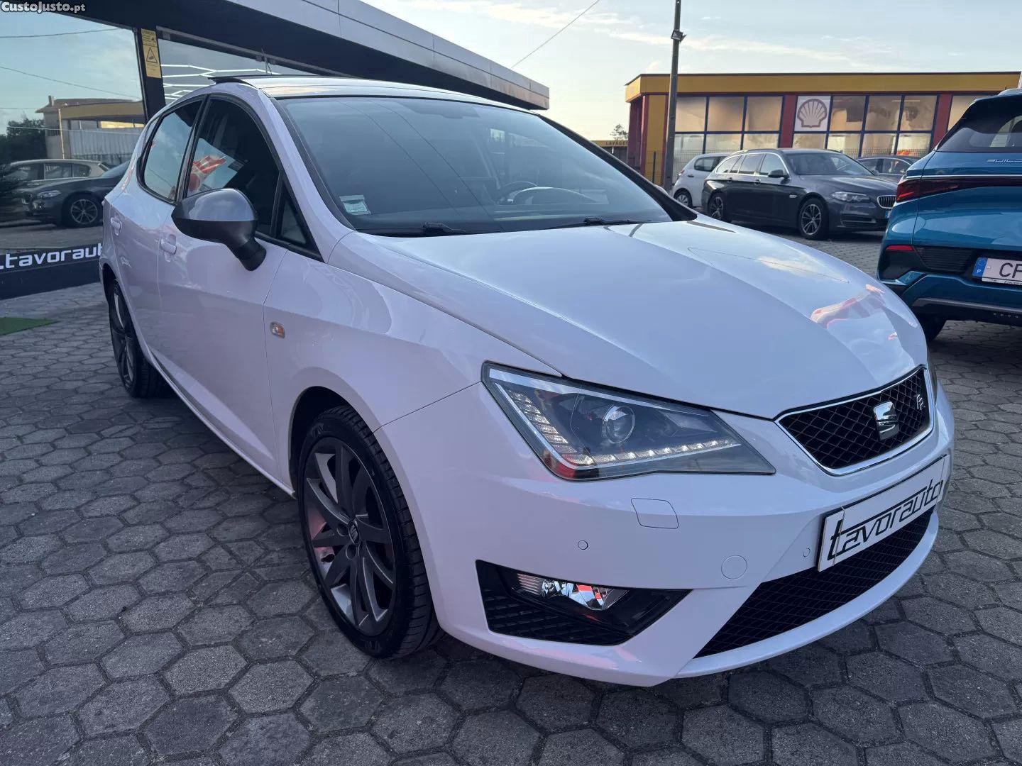 SEAT Ibiza 1.6 tdi fr — fotografia 30