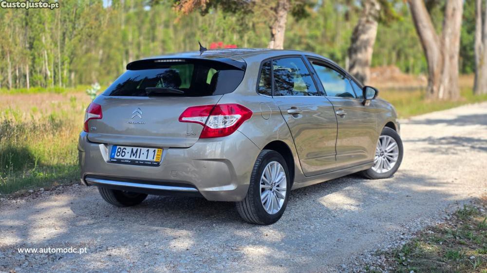 Citroën C4 1.6 HDi Exclusive — fotografia 14