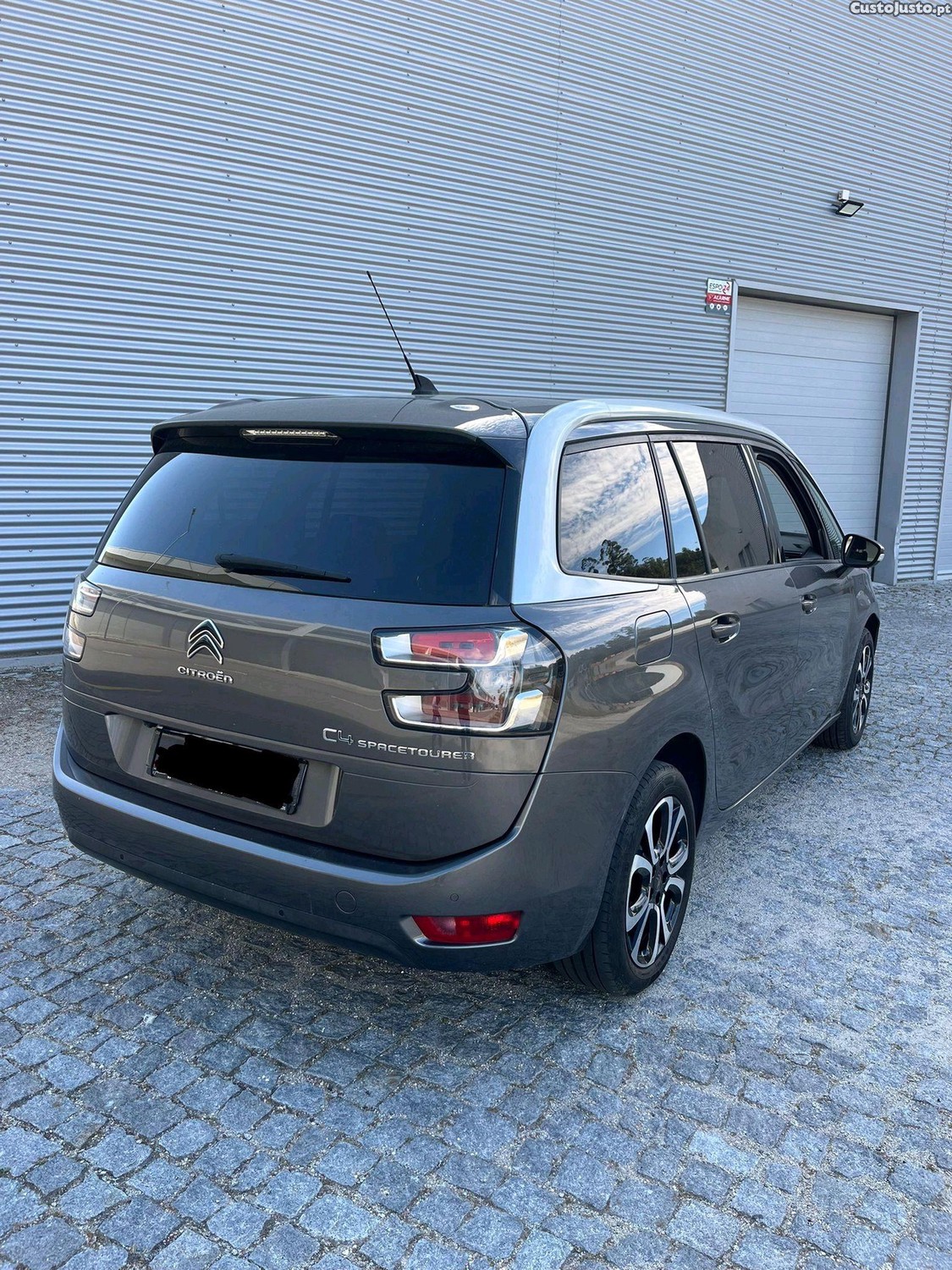 Citroën C4 Spacetourer Pure Tech — fotografia 6