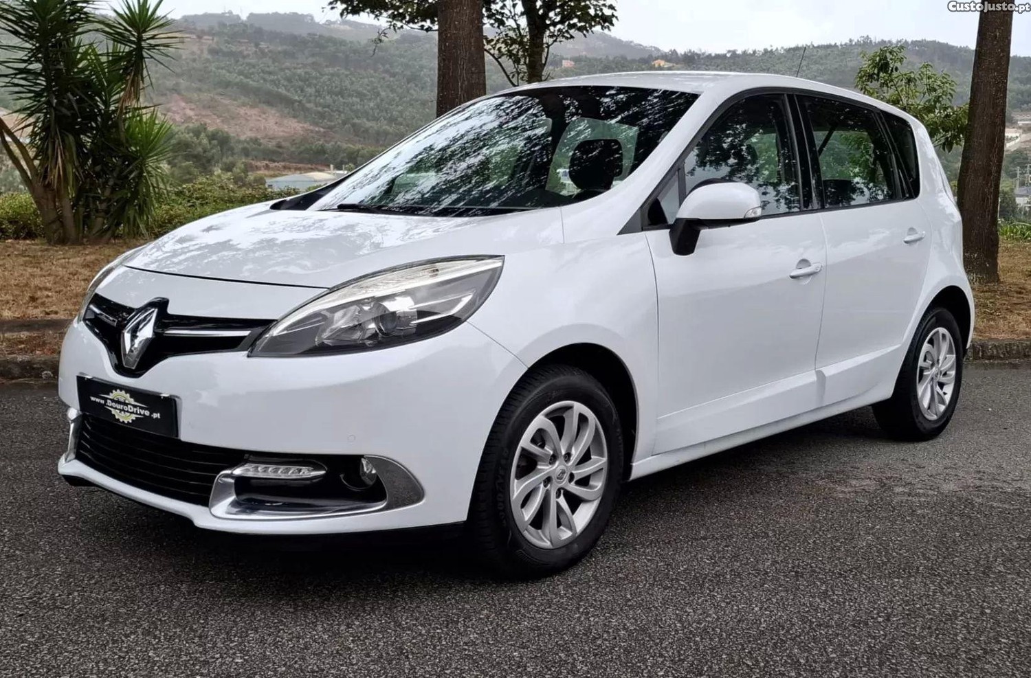 Renault Mégane 1.5dci limited — fotografia 16
