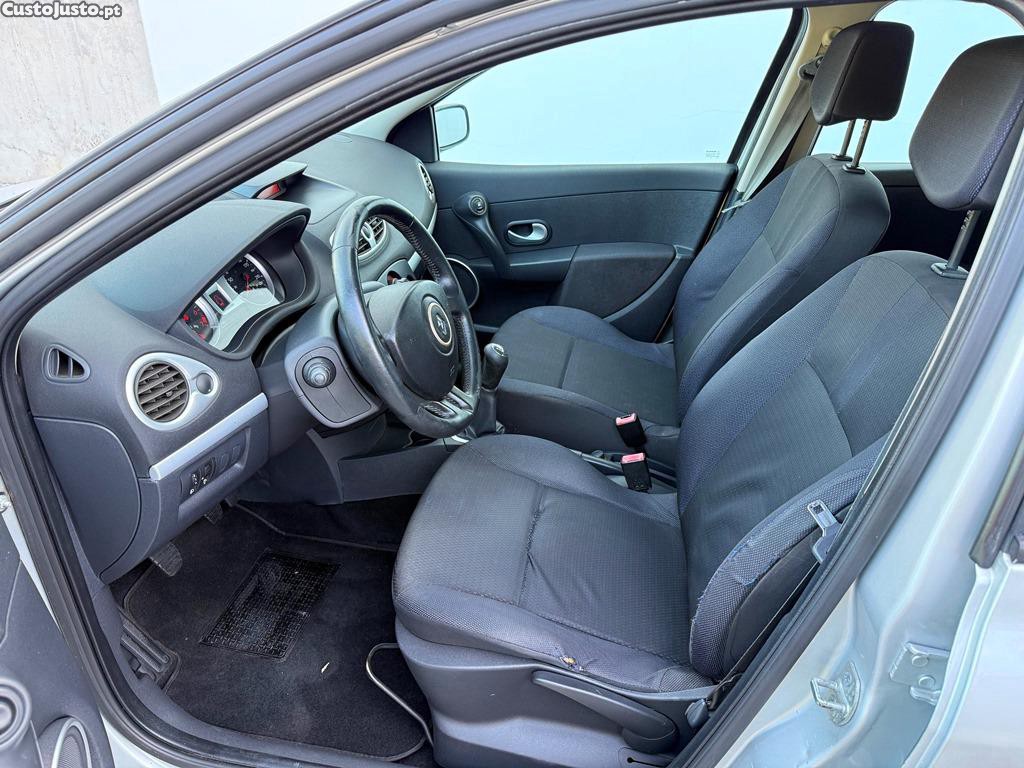 Renault Clio 1.2i 16v 75cv 03/2009 — fotografia 5