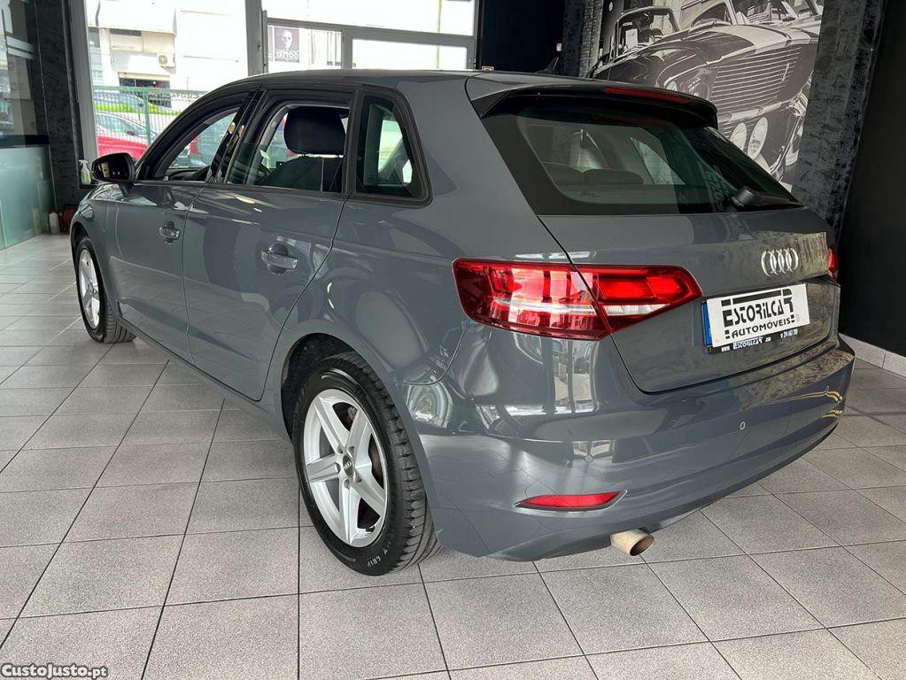 Audi A3 Sportback 1.0 TFSI — fotografia 19