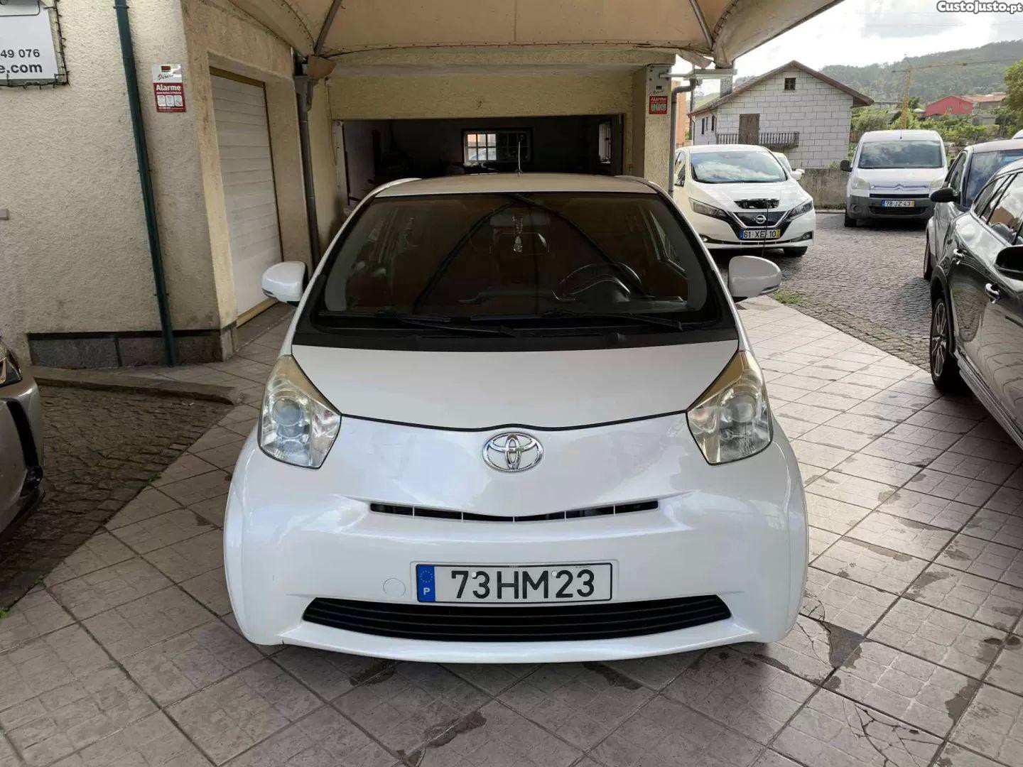 Toyota iQ 1.0 vvt-i — fotografia 13
