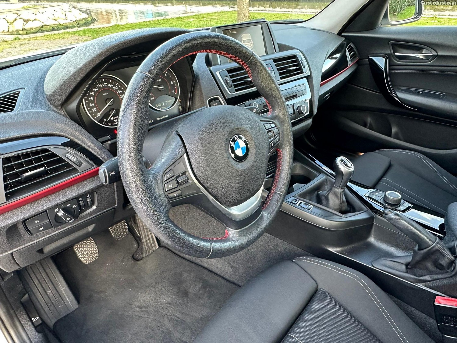 BMW 116 d EfficientDynamics Line Sport — fotografia 2