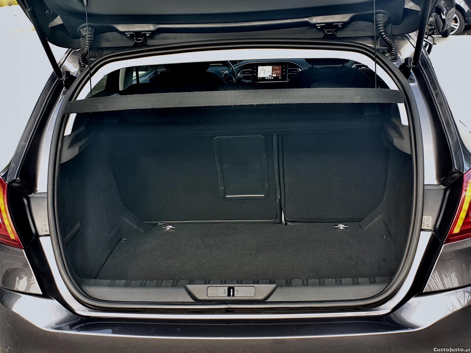Peugeot 308 1.5 BlueHDi Style — fotografia 5