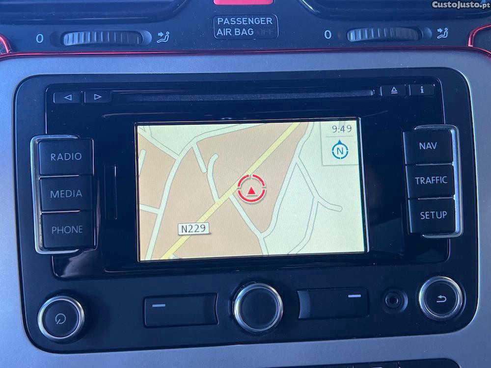 Volkswagen Scirocco Sport 2.0TDi 140cv — fotografia 6