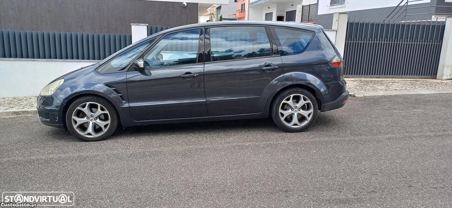 Ford S-Max Titanium — fotografia 7