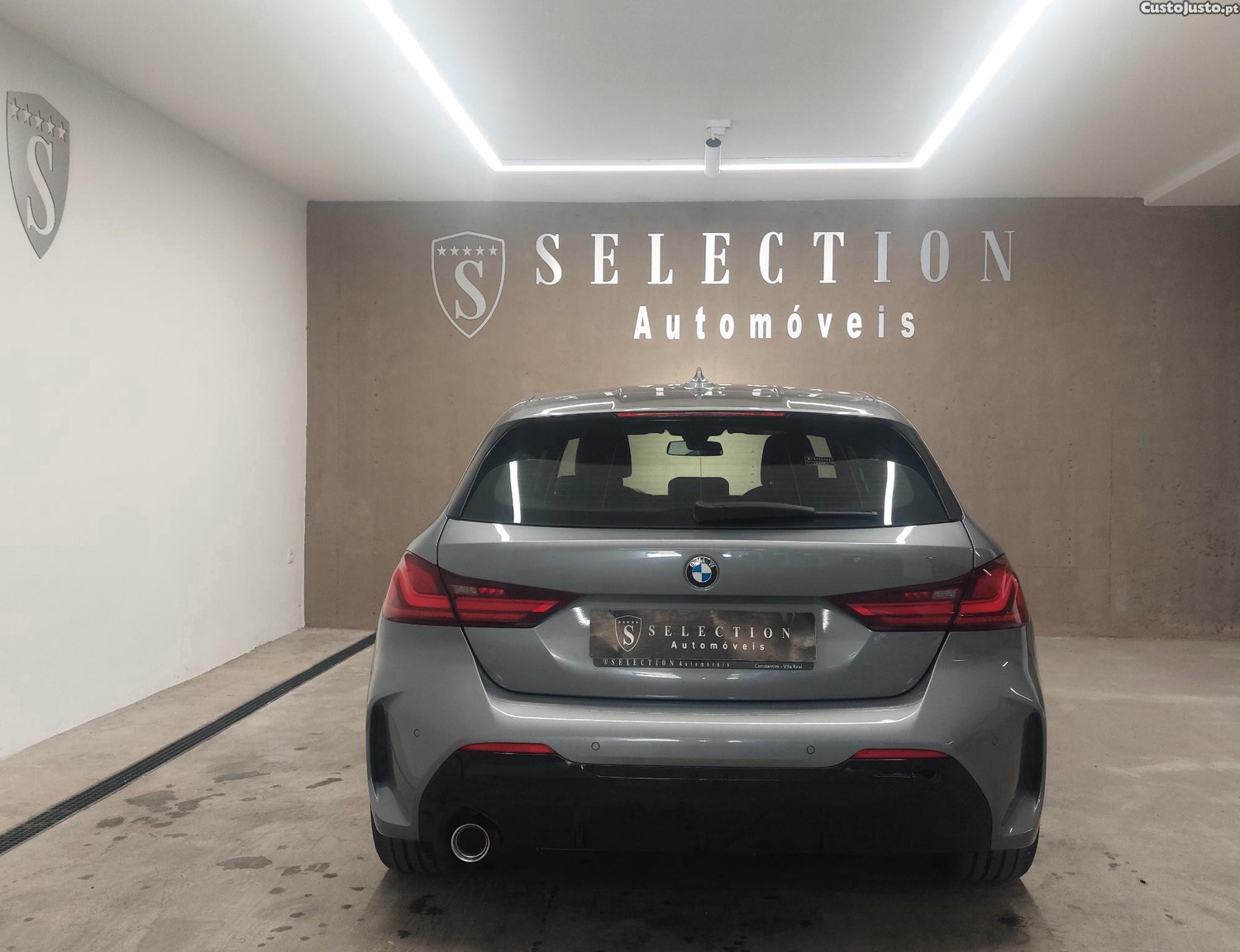 BMW 116 D PACK M NACIONAL — fotografia 4