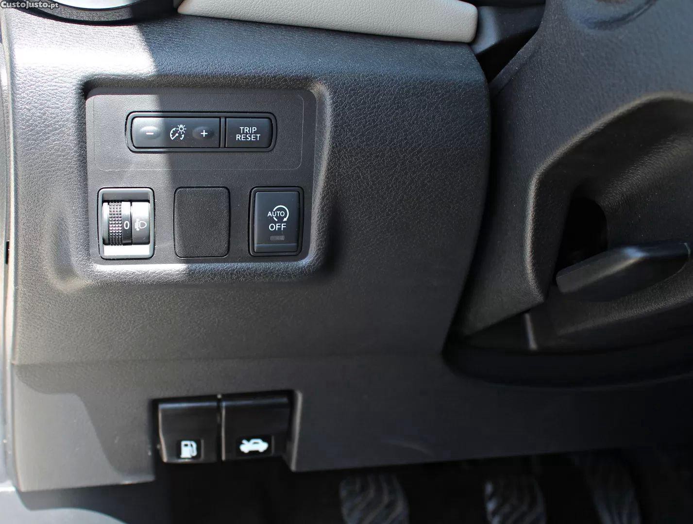 Nissan Micra 1.0 ig-t acenta — fotografia 5