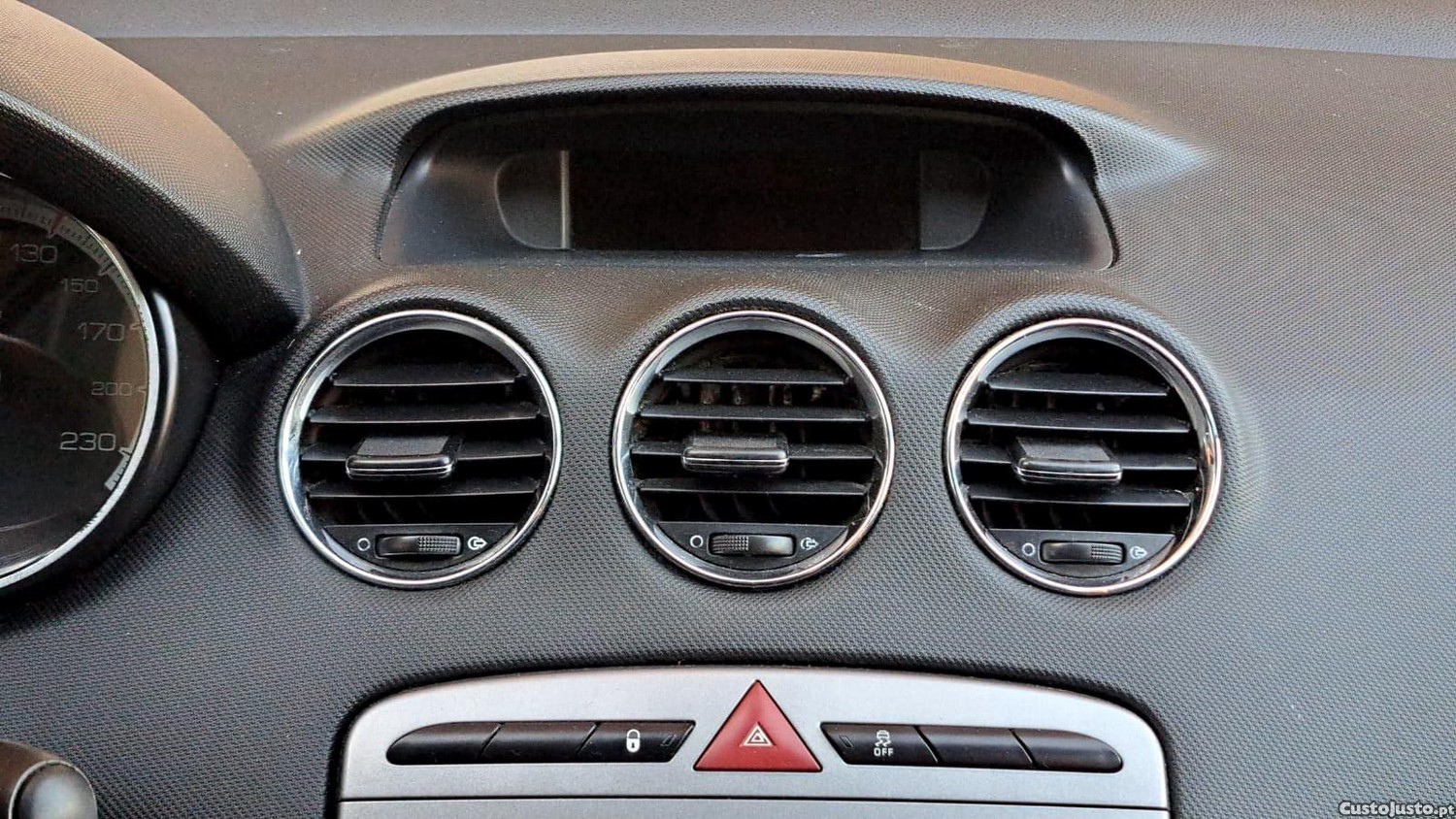 Peugeot 308 1.6 HDi Active — fotografia 7