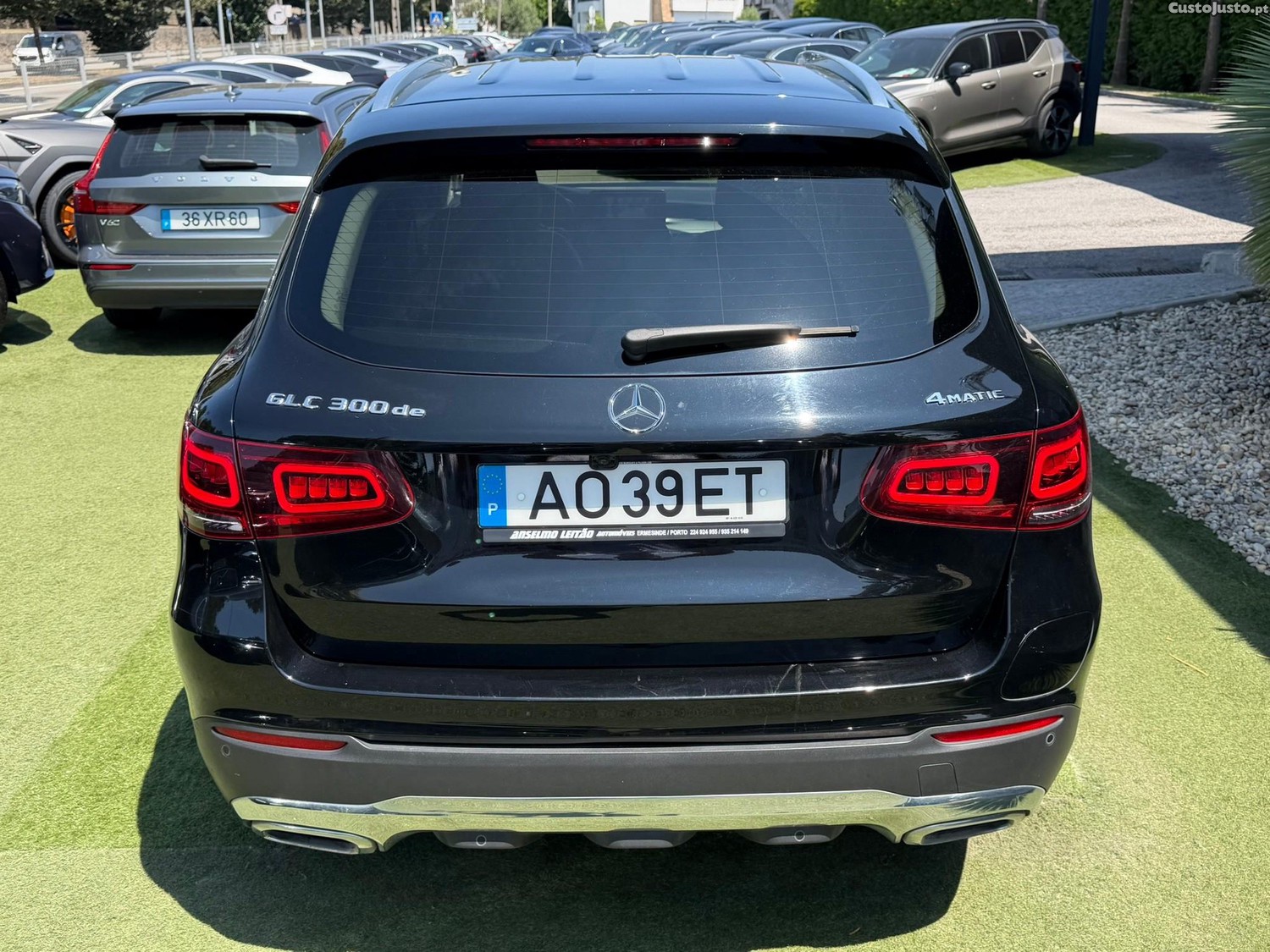 Mercedes-Benz GLC 300 de 4Matic — fotografia 19