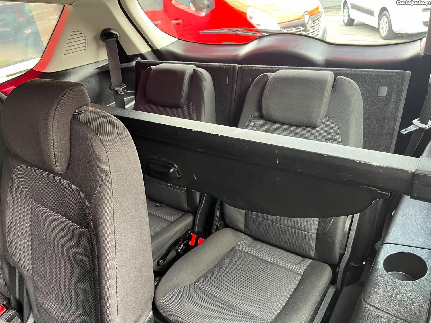 Ford S-Max 1.8 TDCI | 7 Lug. — fotografia 10