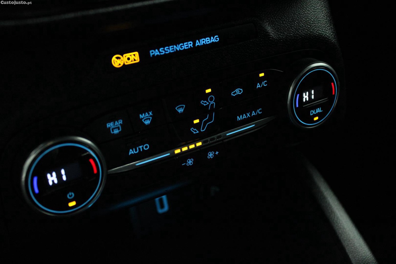 Ford Focus 1.0 ECOBOOST ST-LINE — fotografia 20