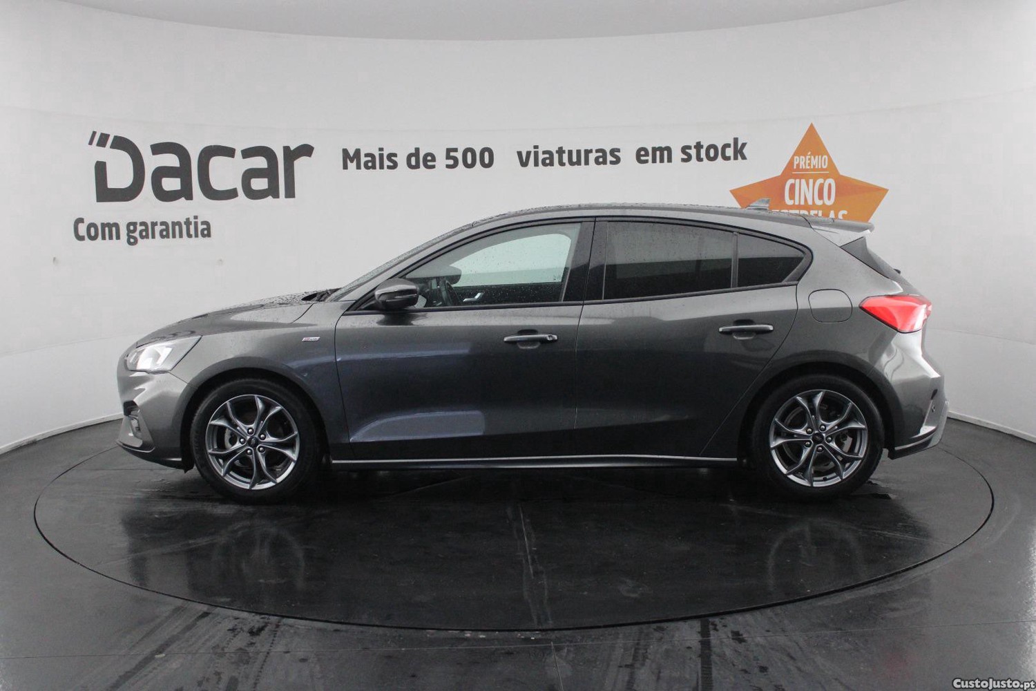 Ford Focus 1.0 ECOBOOST ST-LINE — fotografia 33