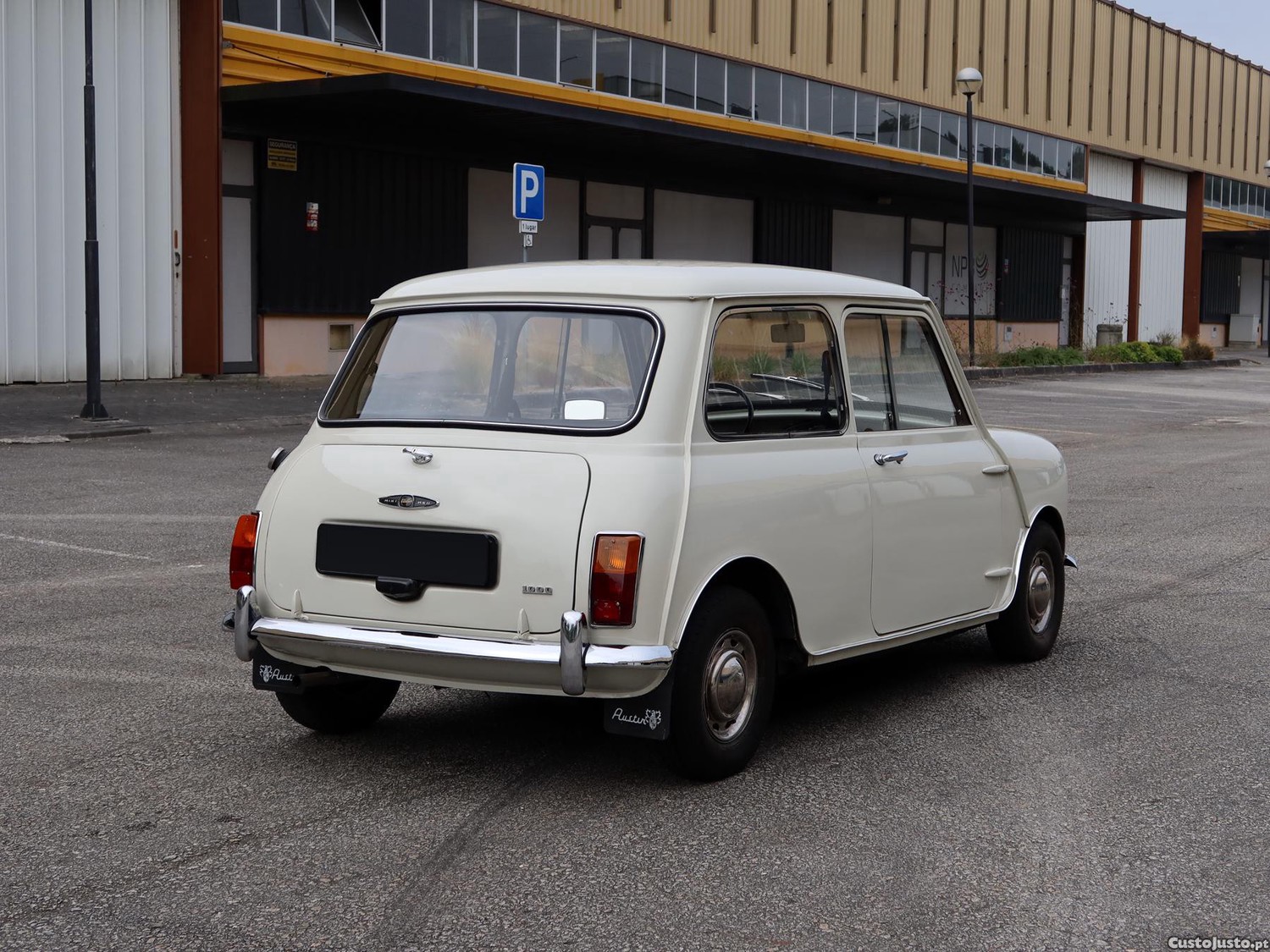 Austin Mini 1000 Super Deluxe — fotografia 15
