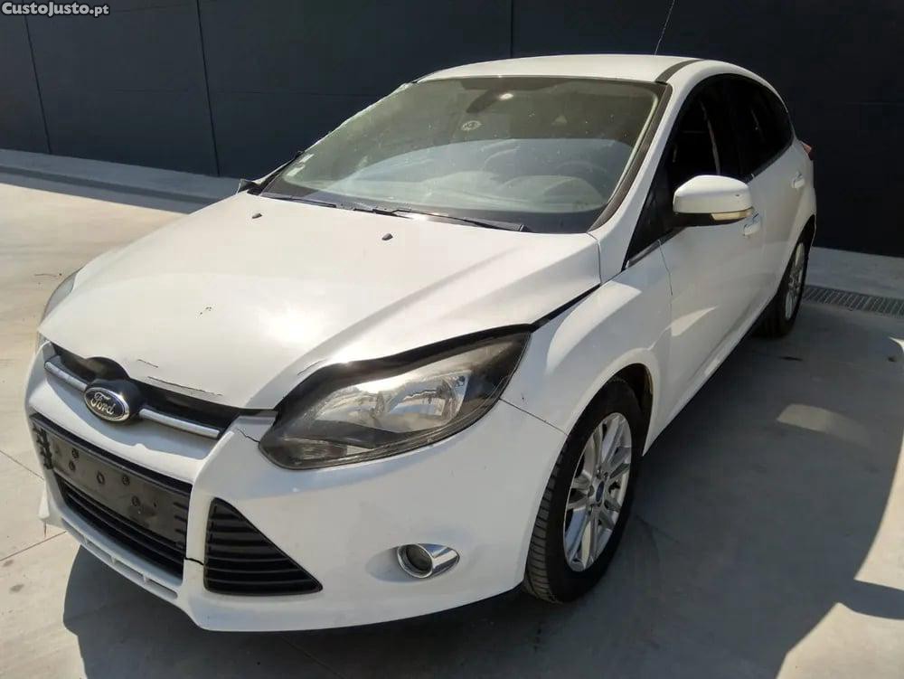 Ford Focus 1.6 TDCi (85 kW / 115 cv) [07.2010 - 02.2020] - 13 foto 2