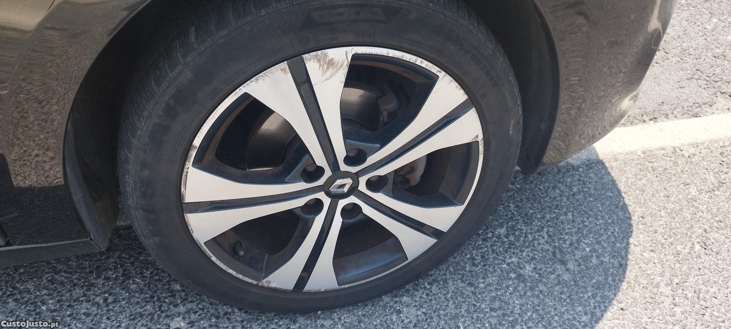 Renault Mégane 1.5 dCi 110cv Bose Edition CO2 Champion — fotografia 3