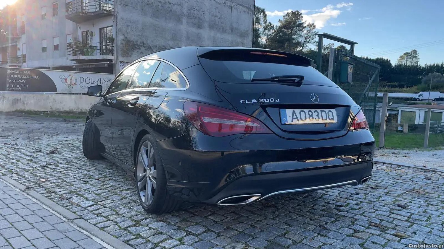 Mercedes-Benz CLA 200 d Urban Aut. — fotografia 3