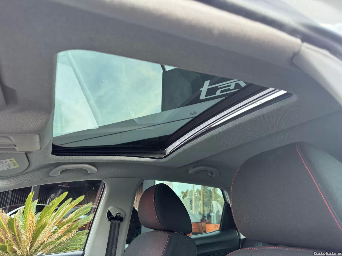 SEAT Ibiza 1.6 tdi fr — fotografia 13