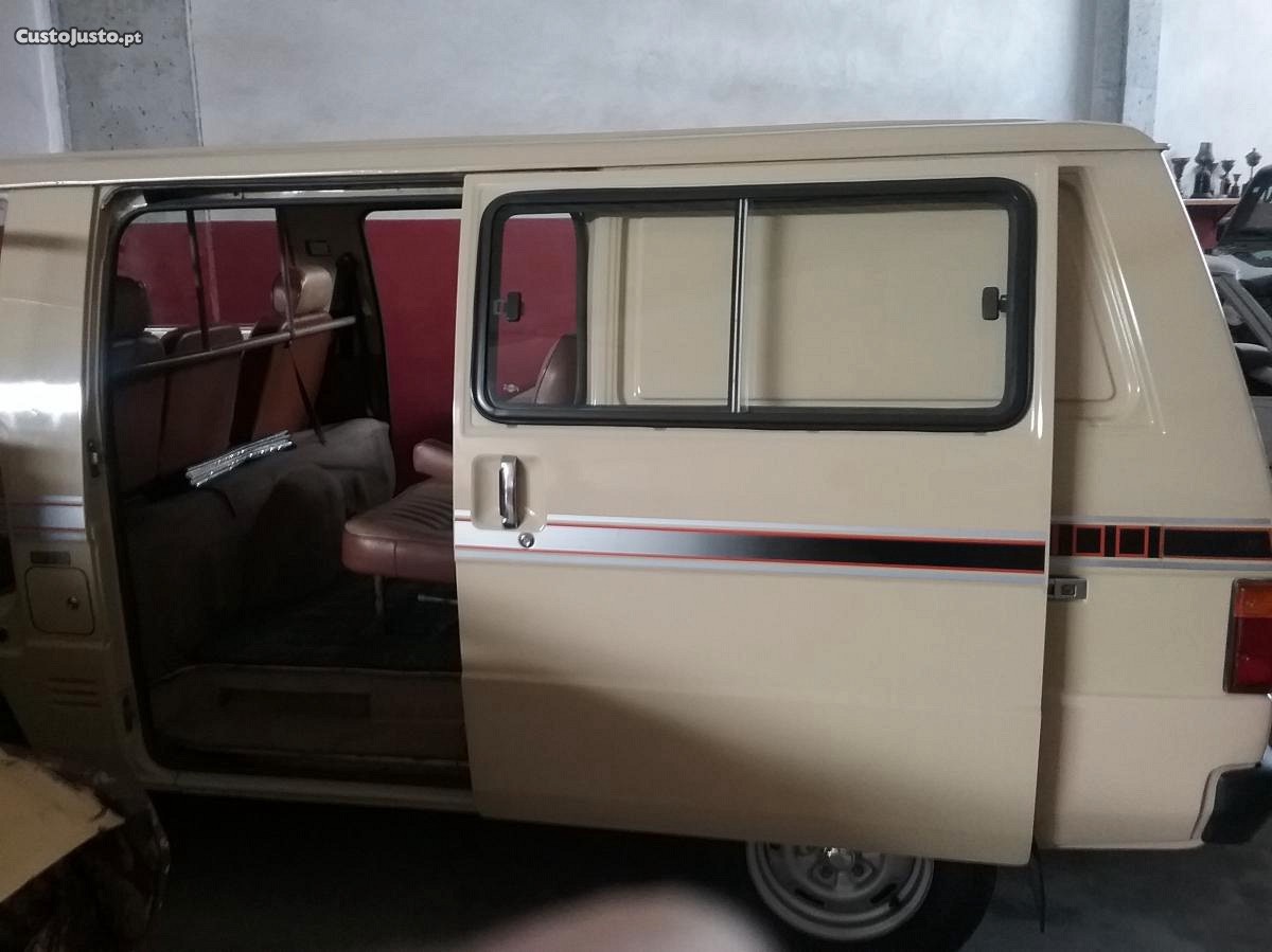 Mitsubishi L300 Delica — fotografia 2