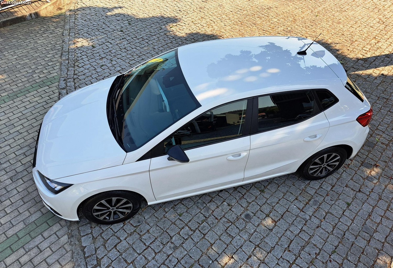 SEAT Ibiza 1.0 TSI Style Plus DSG — fotografia 2