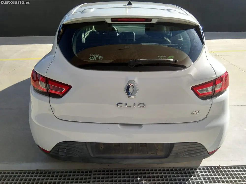 Renault Clio 1.5 dCi 75 (55 kW / 75 cv) [11.2012 - 08.2021] - 15 foto 3