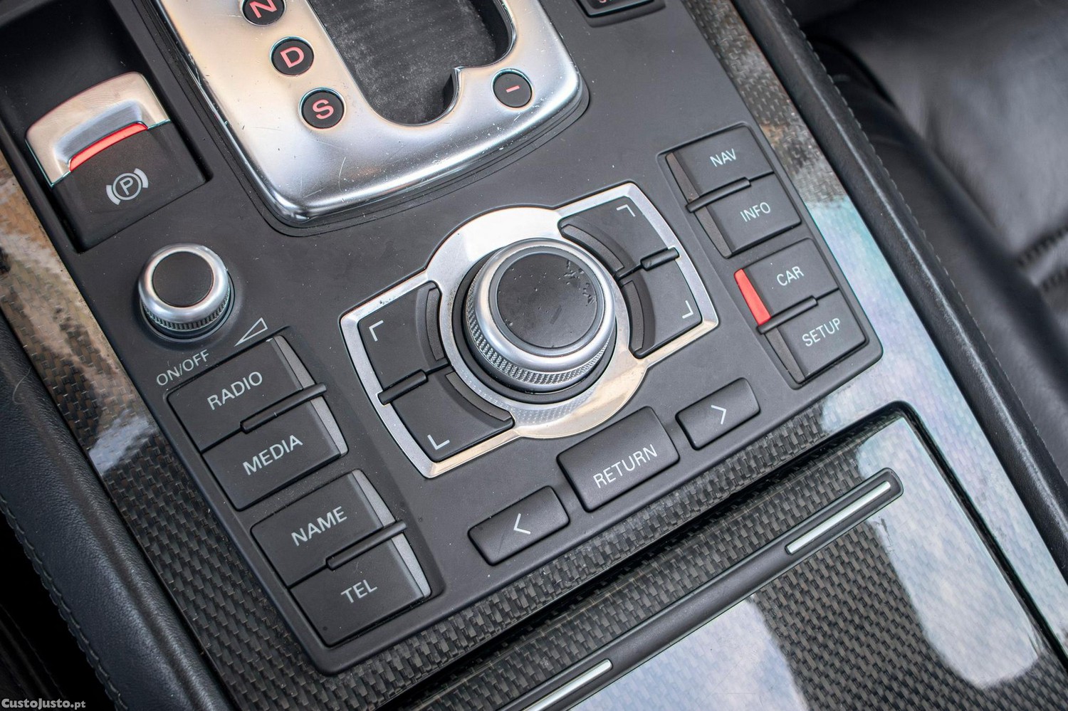 Audi S8 5.2 V10 FSI Quattro — fotografia 7