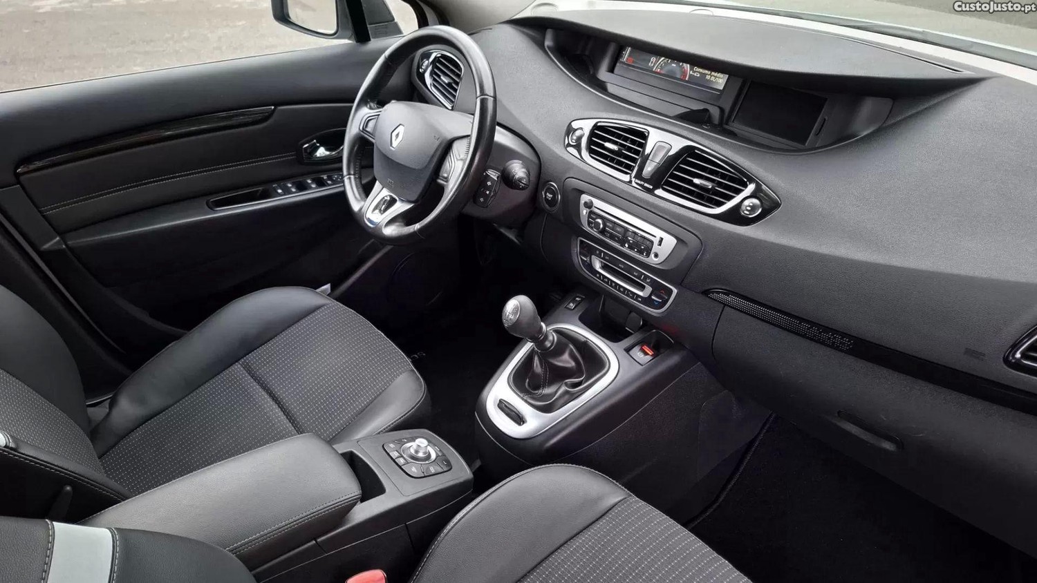 Renault Mégane 1.5dci limited — fotografia 9